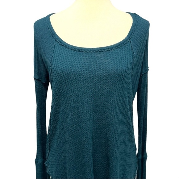 Free People Ventura Dippy Green Thermal Waffle Knit Tunic Top - Picture 4 of 13